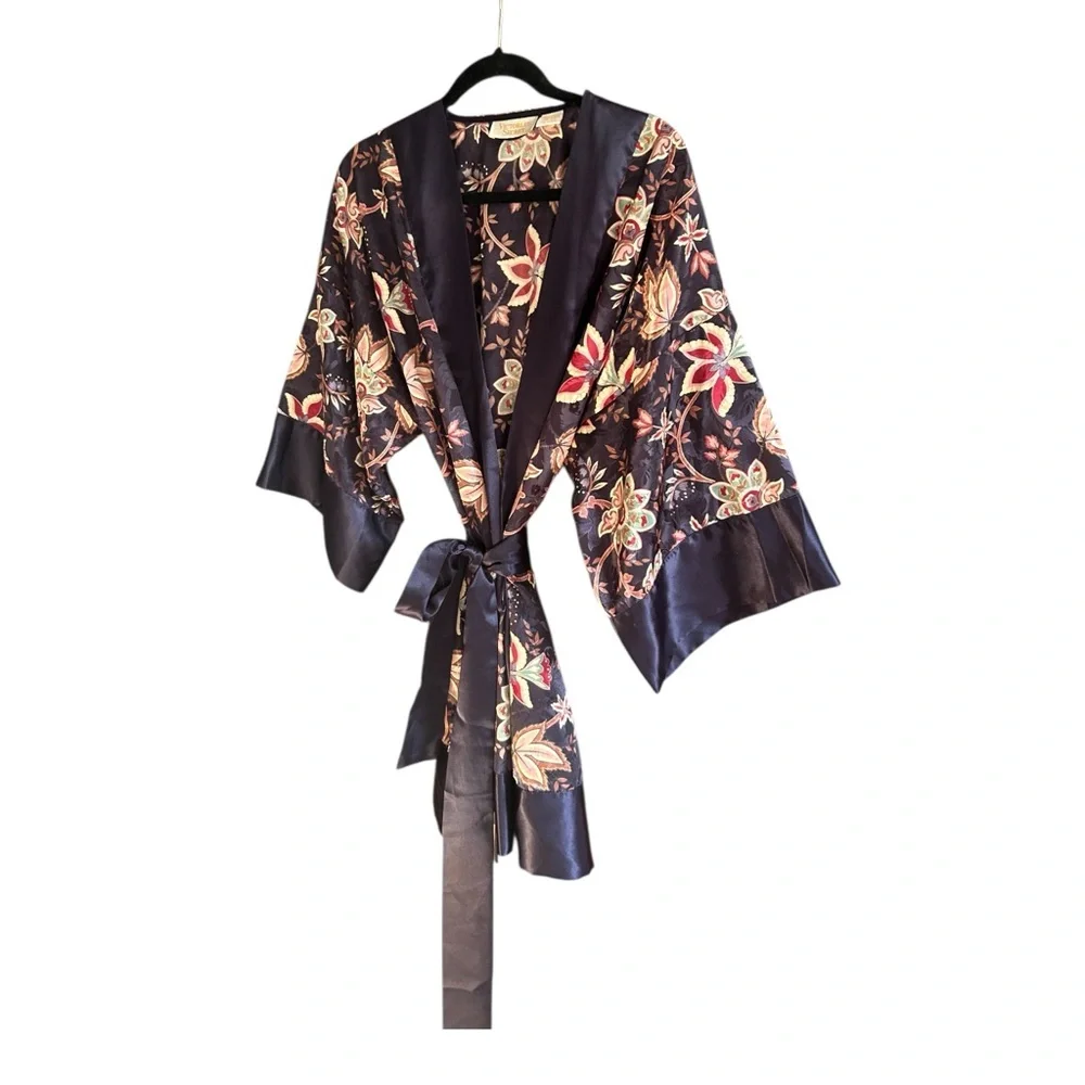 VINTAGE VICTORIA’S‎ SECRET Gold Label Midnight Navy Floral Satin Kimono Robe OS
